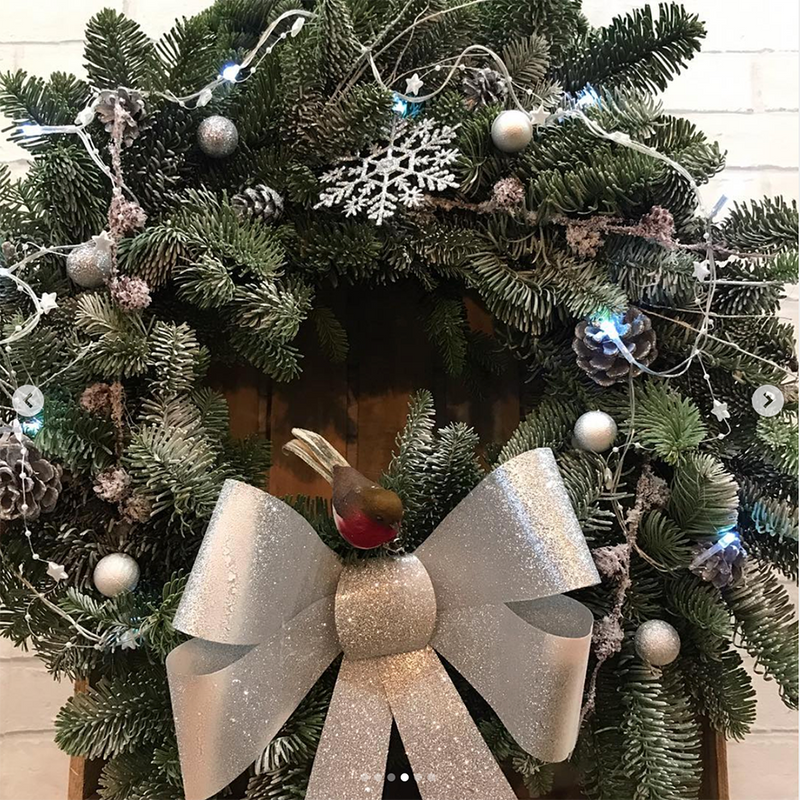 Wreath 20inch - Fresh Fir Decorated Christmas