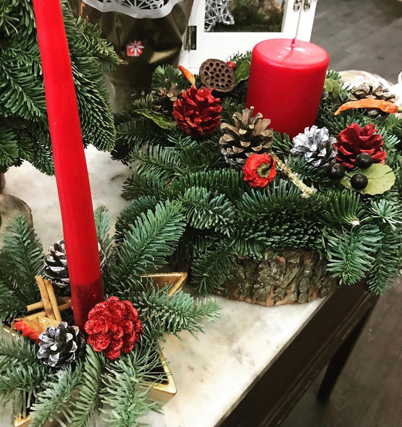 Decoration - Festive Candle Christmas Display